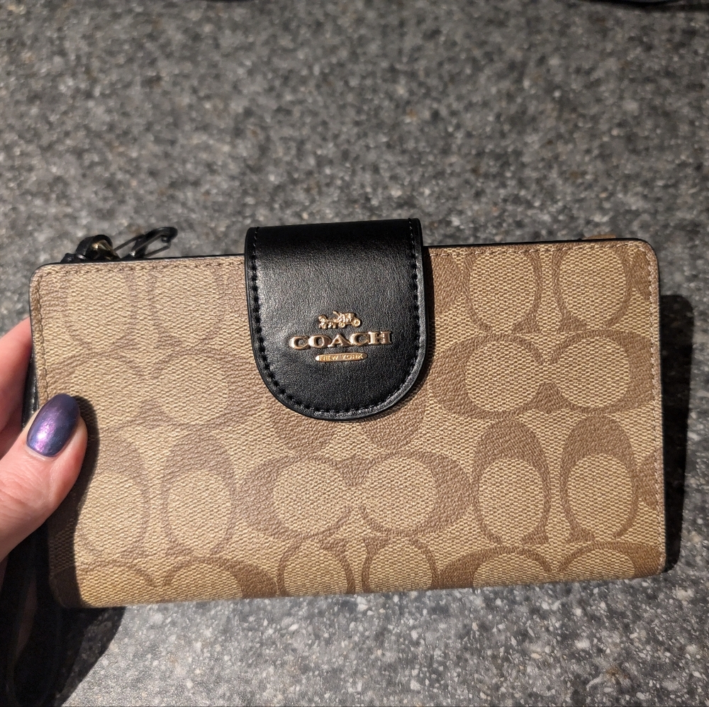 Coach Tech Wallet